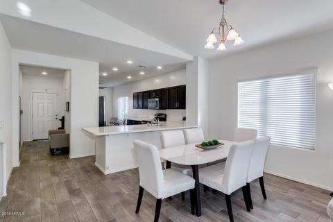 2704 E Hickory St, Gilbert, AZ 85298 photo 7