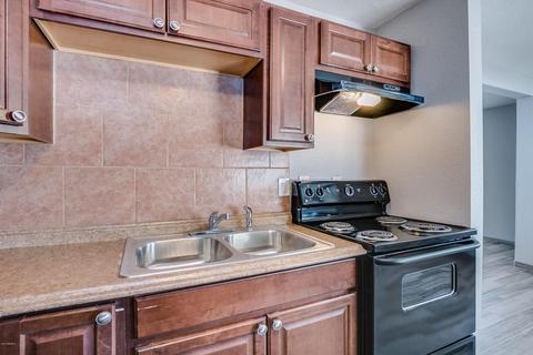 3029 N 37th Dr, Phoenix, AZ 85019 photo 12