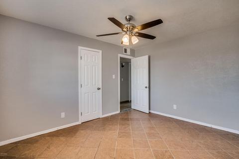 3029 N 37th Dr, Phoenix, AZ 85019 photo 22