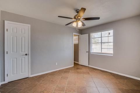 3029 N 37th Dr, Phoenix, AZ 85019 photo 18