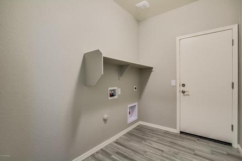 731 E Gary Ln, Phoenix, AZ 85042 photo 21