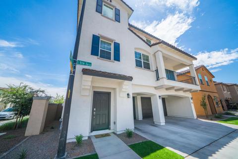 4377 Erie St, Gilbert, AZ 85295 photo 2