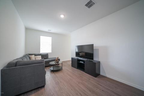 4377 Erie St, Gilbert, AZ 85295 photo 8