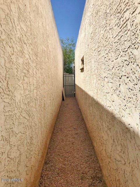 437 E Royal Palms Dr, Mesa, AZ 85203 photo 10