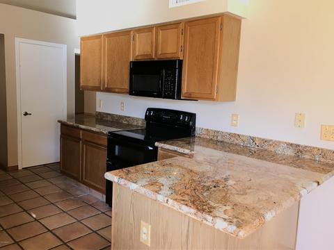 625 W Devon Ct, Gilbert, AZ 85233 photo 2