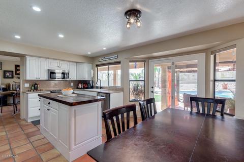 3435 E Rockledge Rd, Phoenix, AZ 85044 photo 9