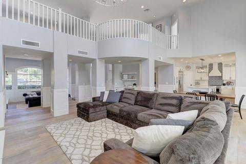 3407 Equestrian Trl, Phoenix, AZ 85044 photo 9