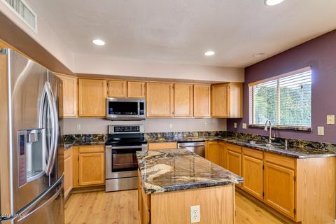 2820 E Calavar Rd, Phoenix, AZ 85032 photo 18