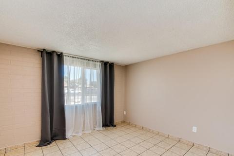 7265 W Camelback Rd, Phoenix, AZ 85033 photo 15