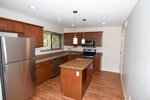 724 E Devonshire Ave #308, Phoenix, AZ 85014 photo 2