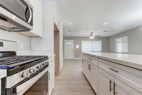 2301 E Mulberry Dr, Phoenix, AZ 85016 photo 11