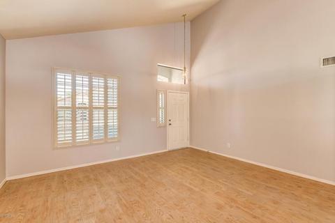 2026 E Patrick Ln, Phoenix, AZ 85024 photo 8