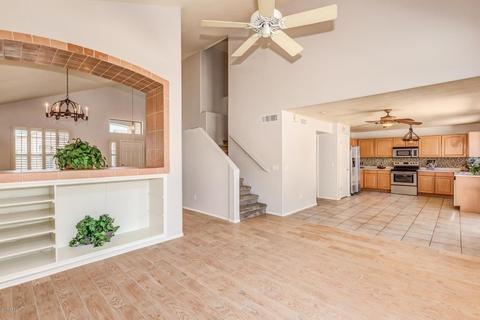 2026 E Patrick Ln, Phoenix, AZ 85024 photo 4