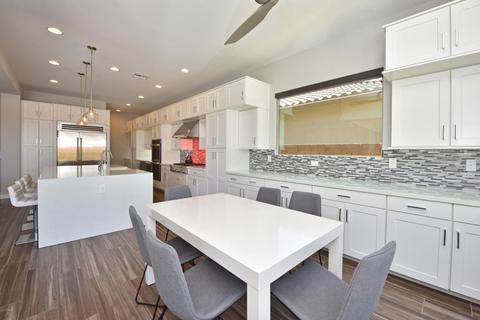 3126 E Cat Balue Dr, Phoenix, AZ 85050 photo 14