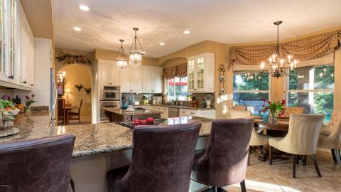 1320 E Desert Flower Ln, Phoenix, AZ 85048 photo 21