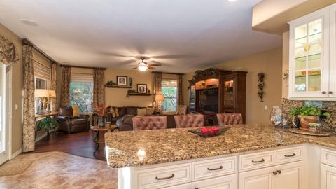 1320 E Desert Flower Ln, Phoenix, AZ 85048 photo 17