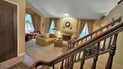 1320 E Desert Flower Ln, Phoenix, AZ 85048 photo 12