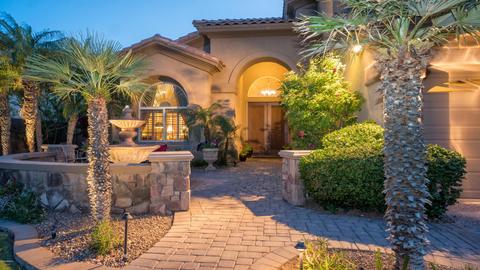 1320 E Desert Flower Ln, Phoenix, AZ 85048 photo 2