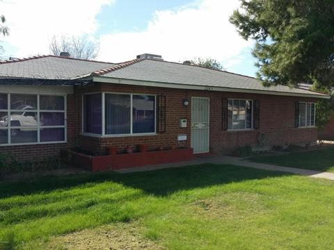 2245 E Heatherbrae Dr, Phoenix, AZ 85016 photo 1