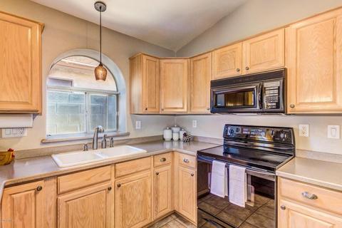 3926 E Potter Dr, Phoenix, AZ 85050 photo 9