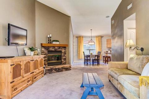 3926 E Potter Dr, Phoenix, AZ 85050 photo 4
