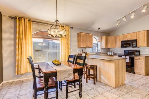3926 E Potter Dr, Phoenix, AZ 85050 photo 6