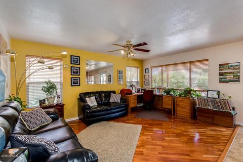 3501 E Kerry Ln, Phoenix, AZ 85050 photo 9