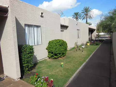 945 E Roma Ave, Phoenix, AZ 85014 photo 1