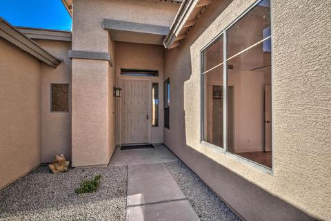 1664 E Orangewood St, Gilbert, AZ 85296 photo 4