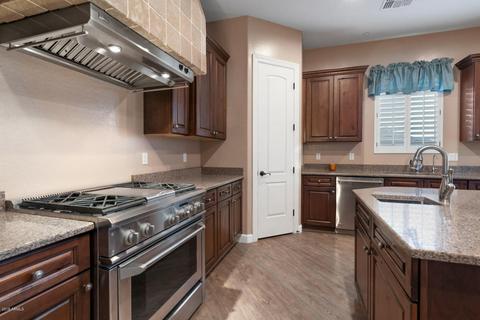 3124 E Beautiful Ln, Phoenix, AZ 85042 photo 8