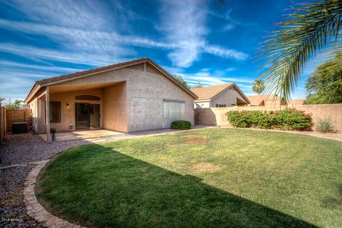 877 E Baylor Ln, Gilbert, AZ 85296 photo 2