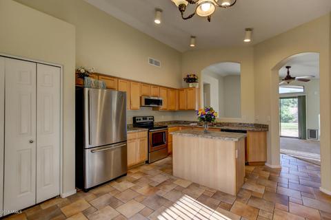 877 E Baylor Ln, Gilbert, AZ 85296 photo 5