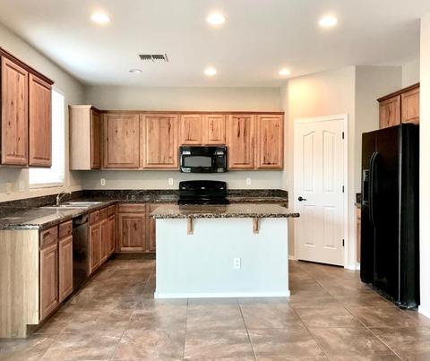 6525 S 37th Dr, Phoenix, AZ 85041 photo 6