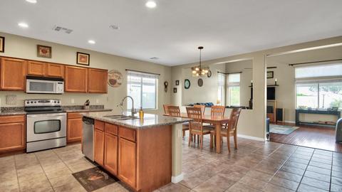 1427 E Indigo St, Gilbert, AZ 85298 photo 8
