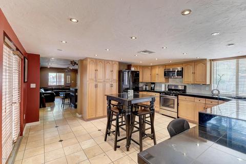 2513 E Hartford Ave, Phoenix, AZ 85032 photo 4