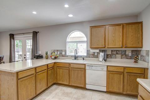 2500 E Orchid Ln, Gilbert, AZ 85296 photo 17