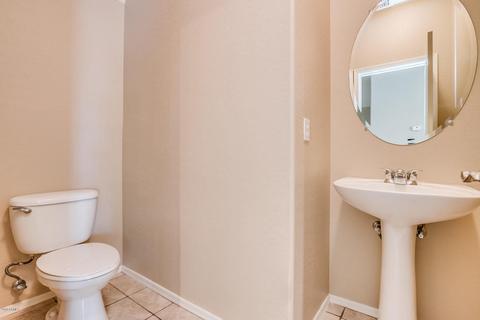 1235 E Bluebird Dr, Gilbert, AZ 85297 photo 9
