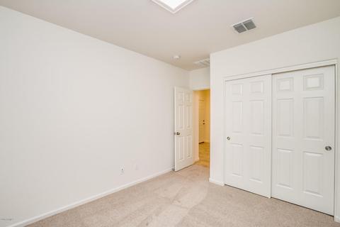 3903 E Sourwood Dr, Gilbert, AZ 85298 photo 2