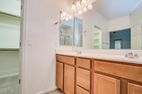 3903 E Sourwood Dr, Gilbert, AZ 85298 photo 12