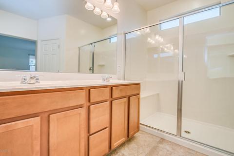 3903 E Sourwood Dr, Gilbert, AZ 85298 photo 11