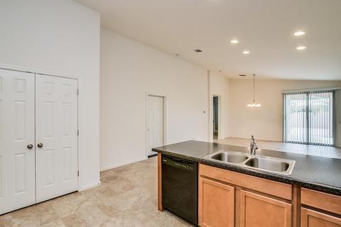 3903 E Sourwood Dr, Gilbert, AZ 85298 photo 5