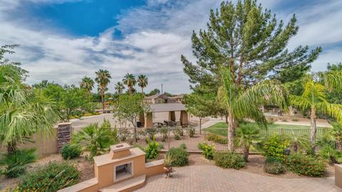 984 E Benrich Dr, Gilbert, AZ 85295 photo 3