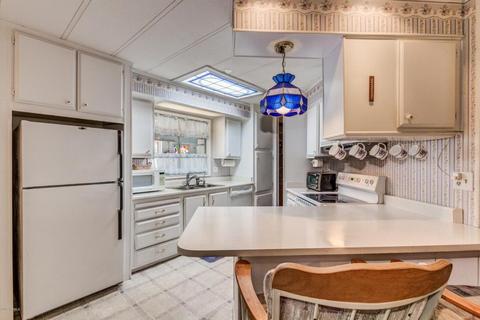 7646 E Calypso Ave, Mesa, AZ 85208 photo 9