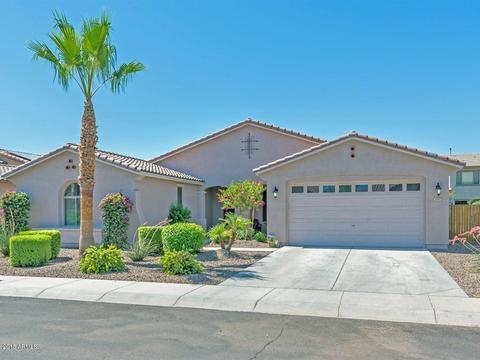 2447 E Lodgepole Dr, Gilbert, AZ 85298 photo 2