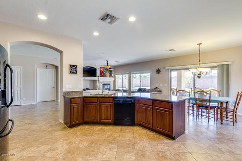 3011 E Janelle Way, Gilbert, AZ 85298 photo 14