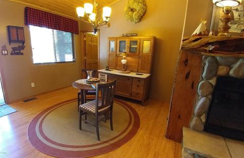 2658 Lodge Loop, Overgaard, AZ 85933 photo 23