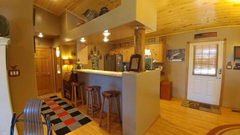 2658 Lodge Loop, Overgaard, AZ 85933 photo 15