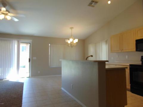 735 S Lanus Dr, Gilbert, AZ 85296 photo 3