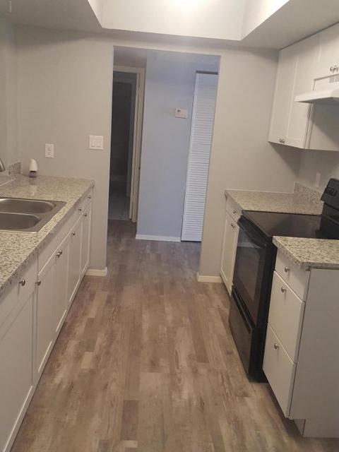 5342 N 40th Dr, Phoenix, AZ 85019 photo 8