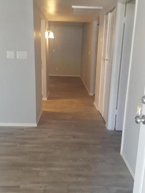 5342 N 40th Dr, Phoenix, AZ 85019 photo 6